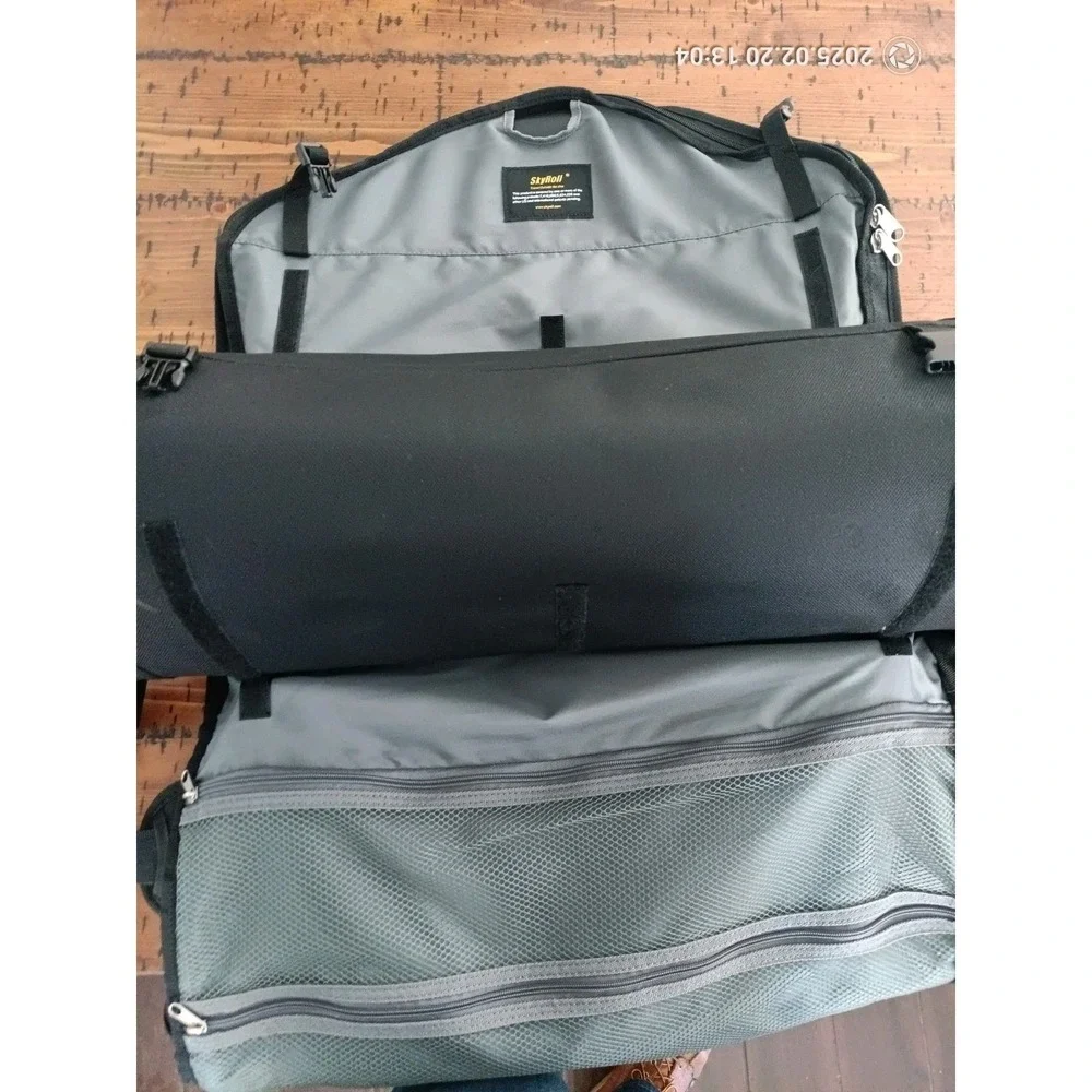 SkyRoll Black Nylon Garment Bag Compact Suit Travel Roll-Up Carry-On Luggage